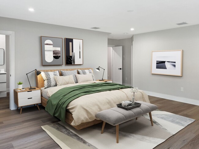 Building Photo - Fully Remodeled Snell Isle Luxury Home - A...