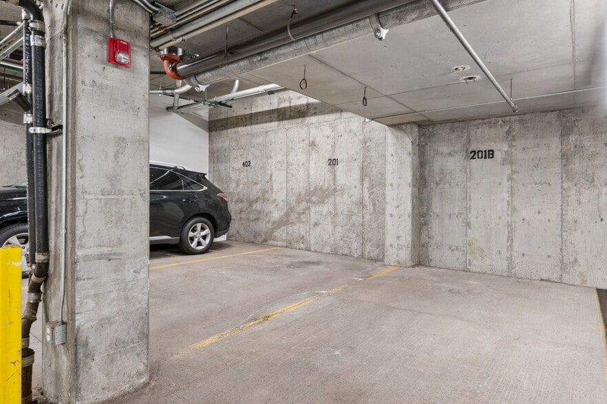 Building Photo - 2899 N Speer Blvd