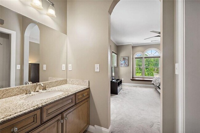 Building Photo - 11140 W Rd