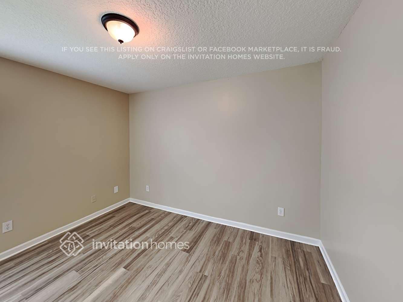Building Photo - 3741 Timberline Dr