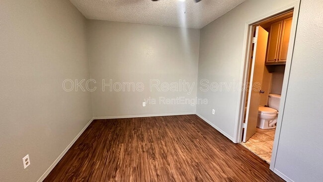 Building Photo - 6715 Lyrewood Ln