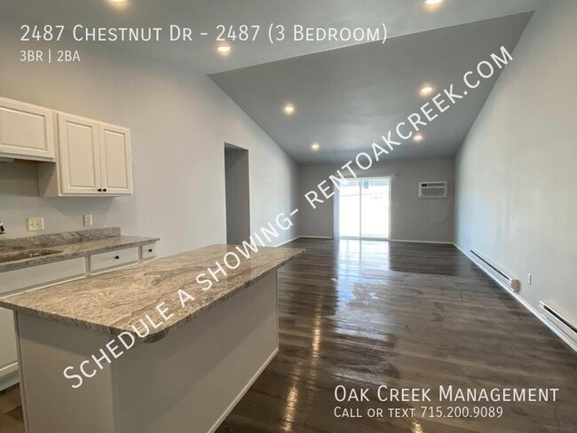 Building Photo - 2487 Chestnut Dr