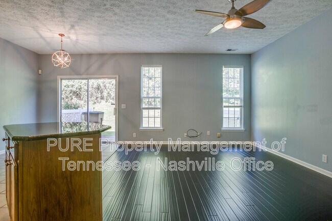 Building Photo - 1345 Bell Rd