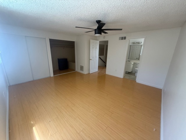 Building Photo - 328 E Ave R12