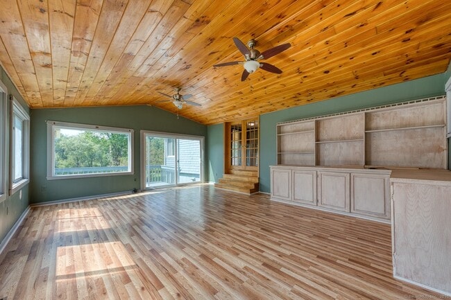 Building Photo - 134 East St