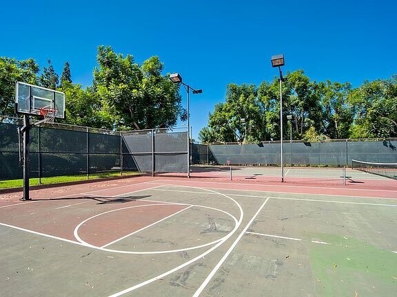 Building Photo - 23322 Caminito Andreta