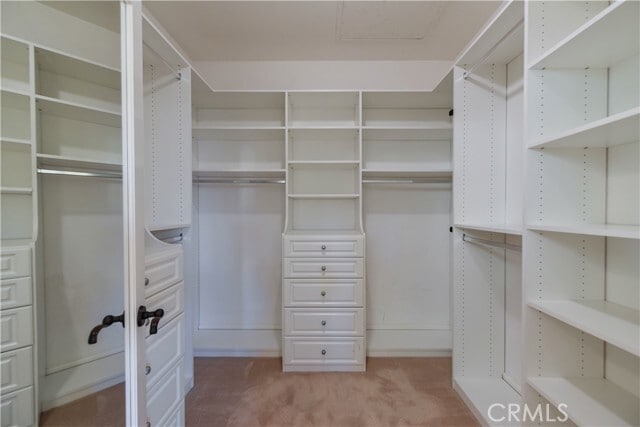 Building Photo - 40 Skyward