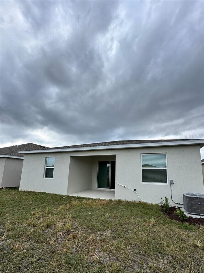 Building Photo - 1877 Blissful Dr