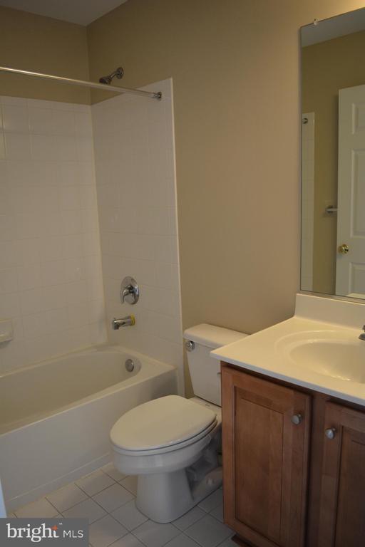 Building Photo - 155 Penns Manor Dr