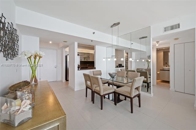 Building Photo - 9455 Collins Ave