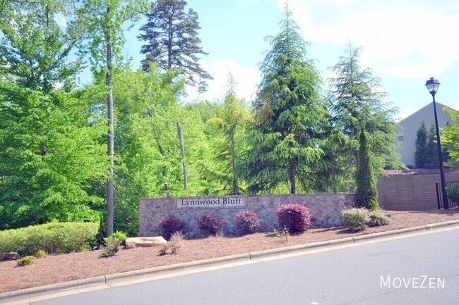 Building Photo - 6404 Swatner Dr