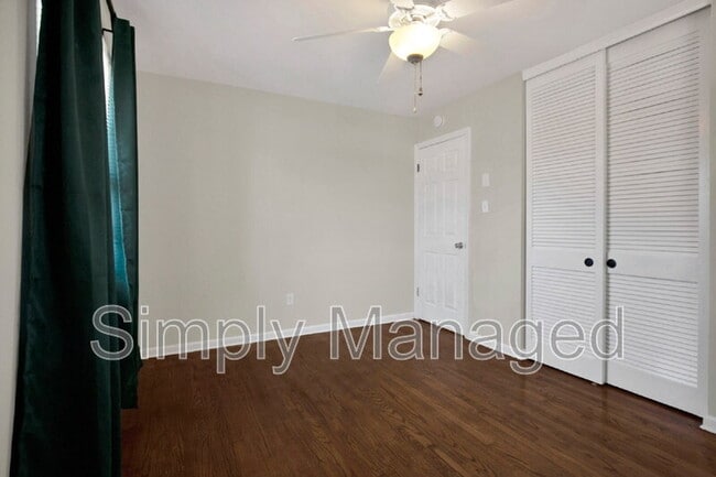 Building Photo - 7262 Ryan St