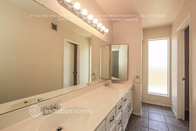 Building Photo - 17007 N 49th Ave