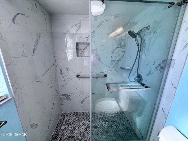 Building Photo - 6 Ocean Cir