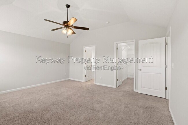 Building Photo - 221 Ducal St