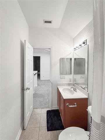 Building Photo - 4148 Woodland Tr