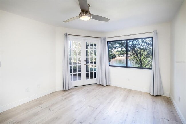 Building Photo - 2411 Gallery View Dr