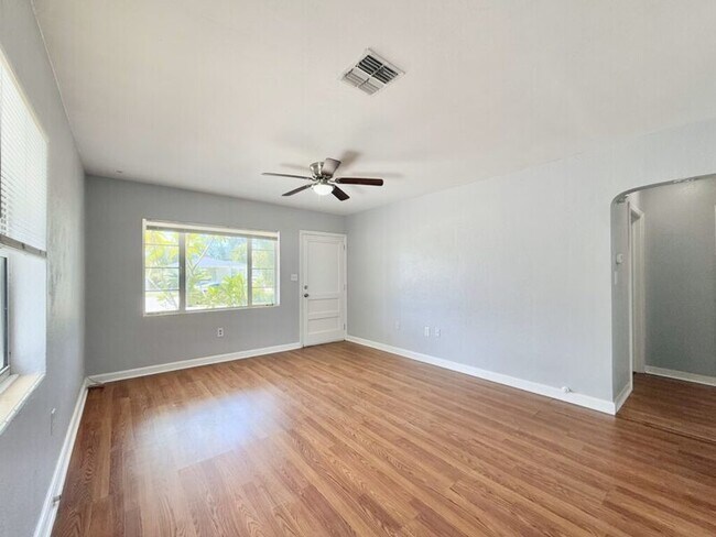Building Photo - 1438 San Juan Ct