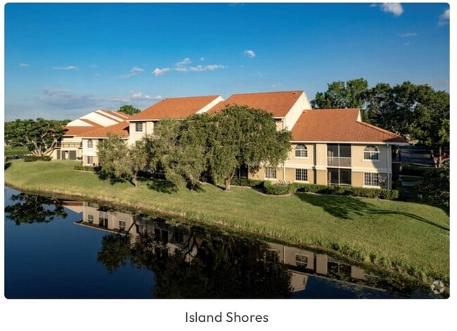 Building Photo - 101 Island Shores Dr