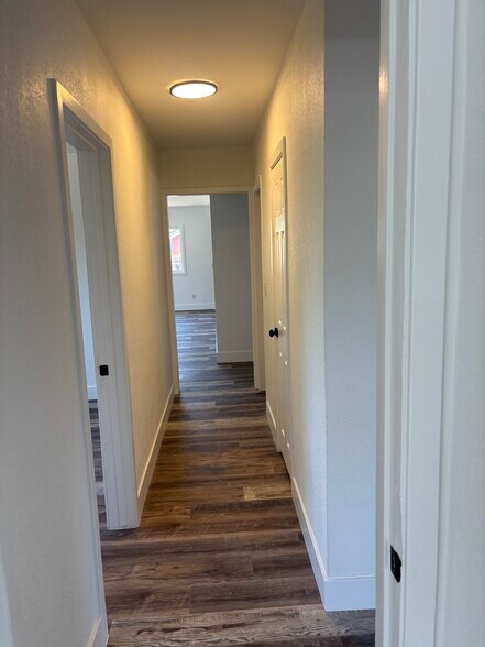 Building Photo - 12349 Glamis St