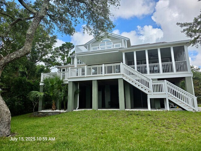 Building Photo - Executive 4 bedroom in Hamlin Plantation w...