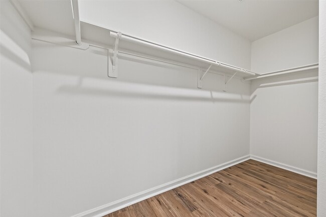 Building Photo - 654 Amesbury Rd