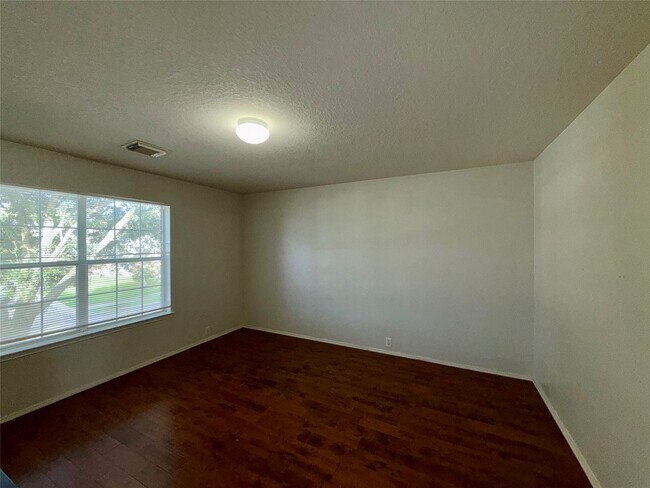 Building Photo - 14954 Sugar Peak Dr