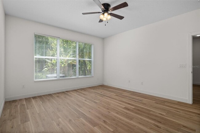 Building Photo - 16030 Bella Woods Dr