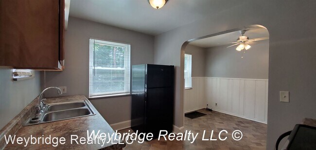 Building Photo - 3 br, 1 bath House - 1925 Waltham Ave