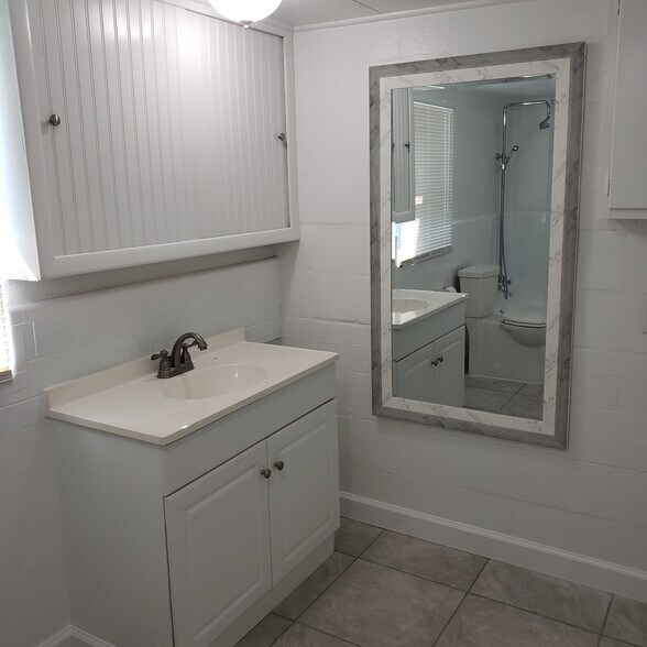 Building Photo - 2061 50th Avenue