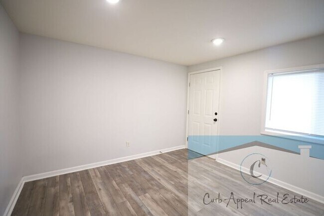 Building Photo - Newly remodeled 1 bedroom 1 bathroom