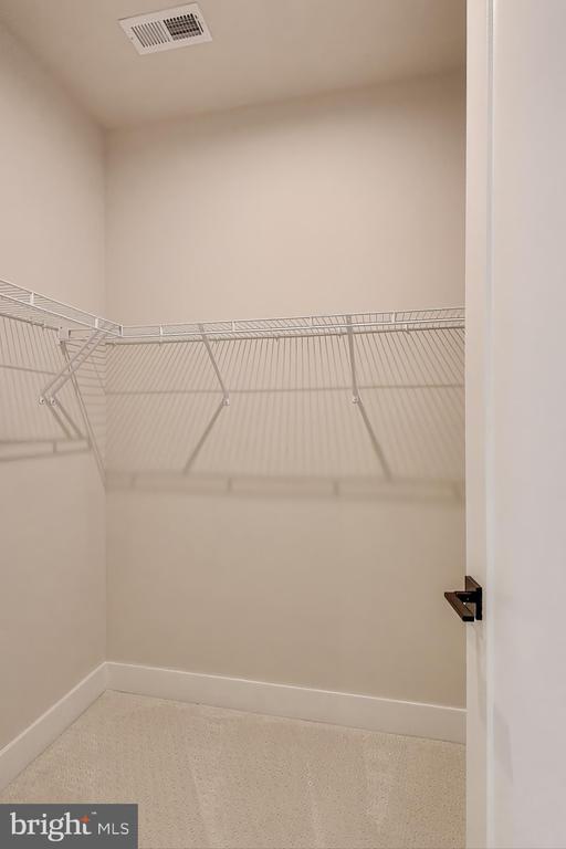 Building Photo - 6921 Renita Ln