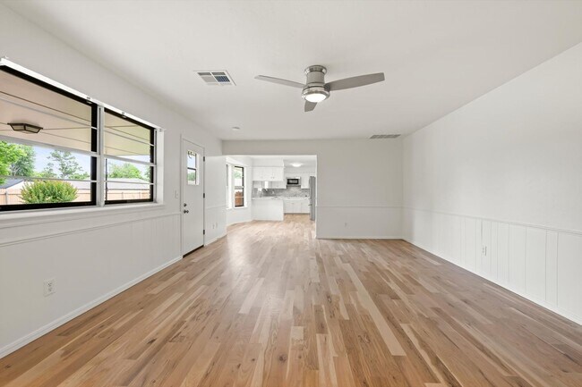 Building Photo - Modern Details and Interiors to a sought-a...