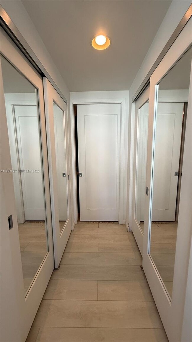 Building Photo - 601 NE 27th St