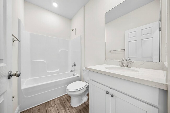 Building Photo - 345 Polaris Pl