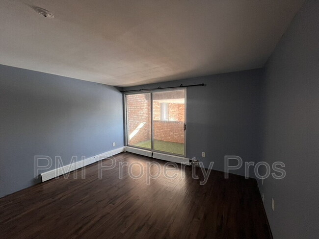 Building Photo - 4253 W Rivers Edge Cir