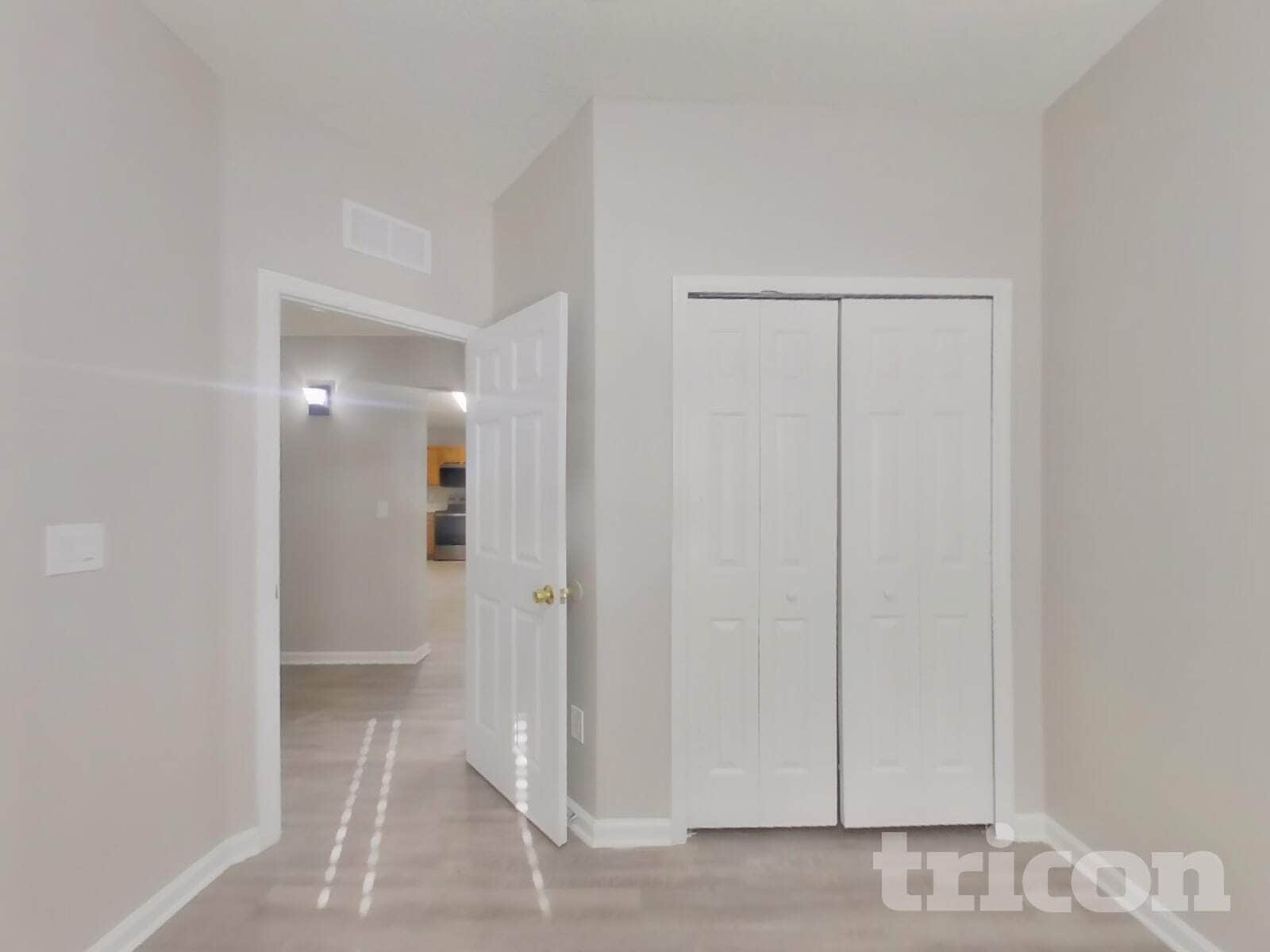 Building Photo - 12048 Coachman Lakes Way
