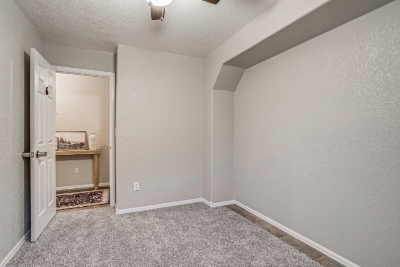 Building Photo - 13031 Dexter St