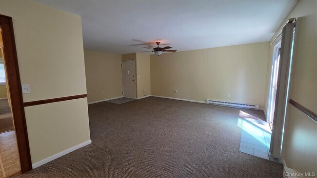 Building Photo - 47 Scarborough Ln