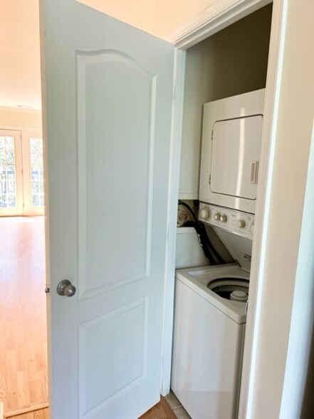 Building Photo - 14129 Yorkshire Woods Dr