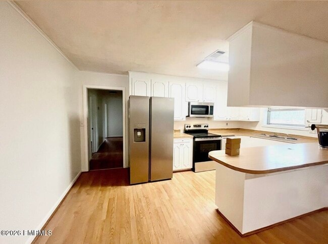 Building Photo - 8107 MS-493