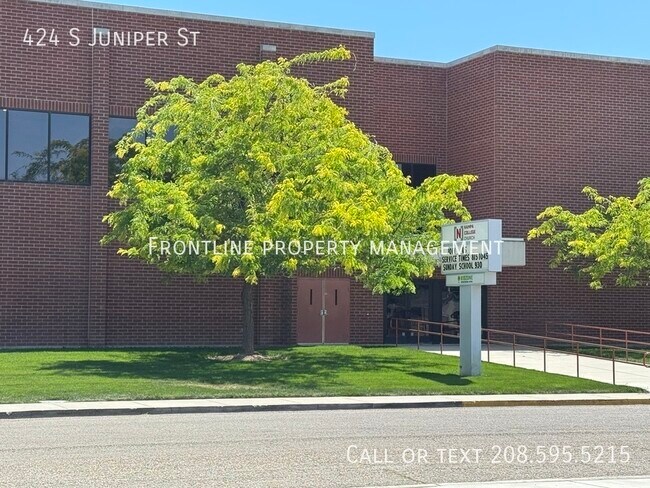 Building Photo - 424 S Juniper St
