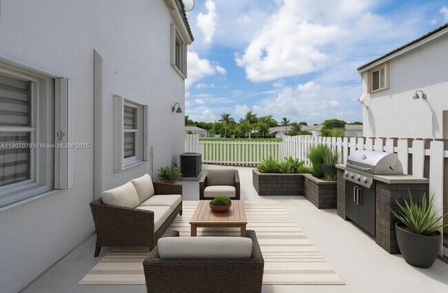 Building Photo - 14308 SW 120th Ct