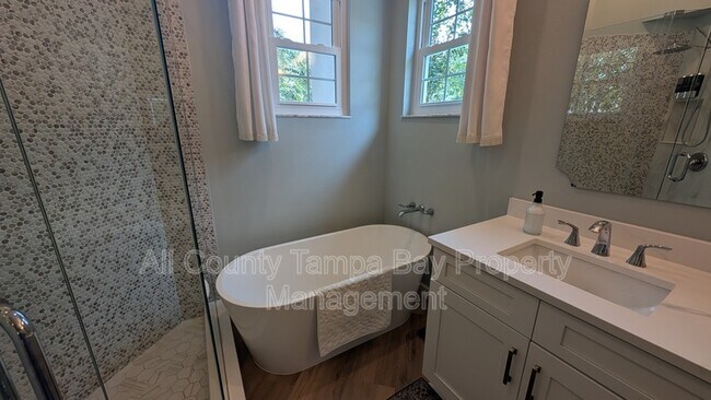 Building Photo - 12103 Glencliff Cir