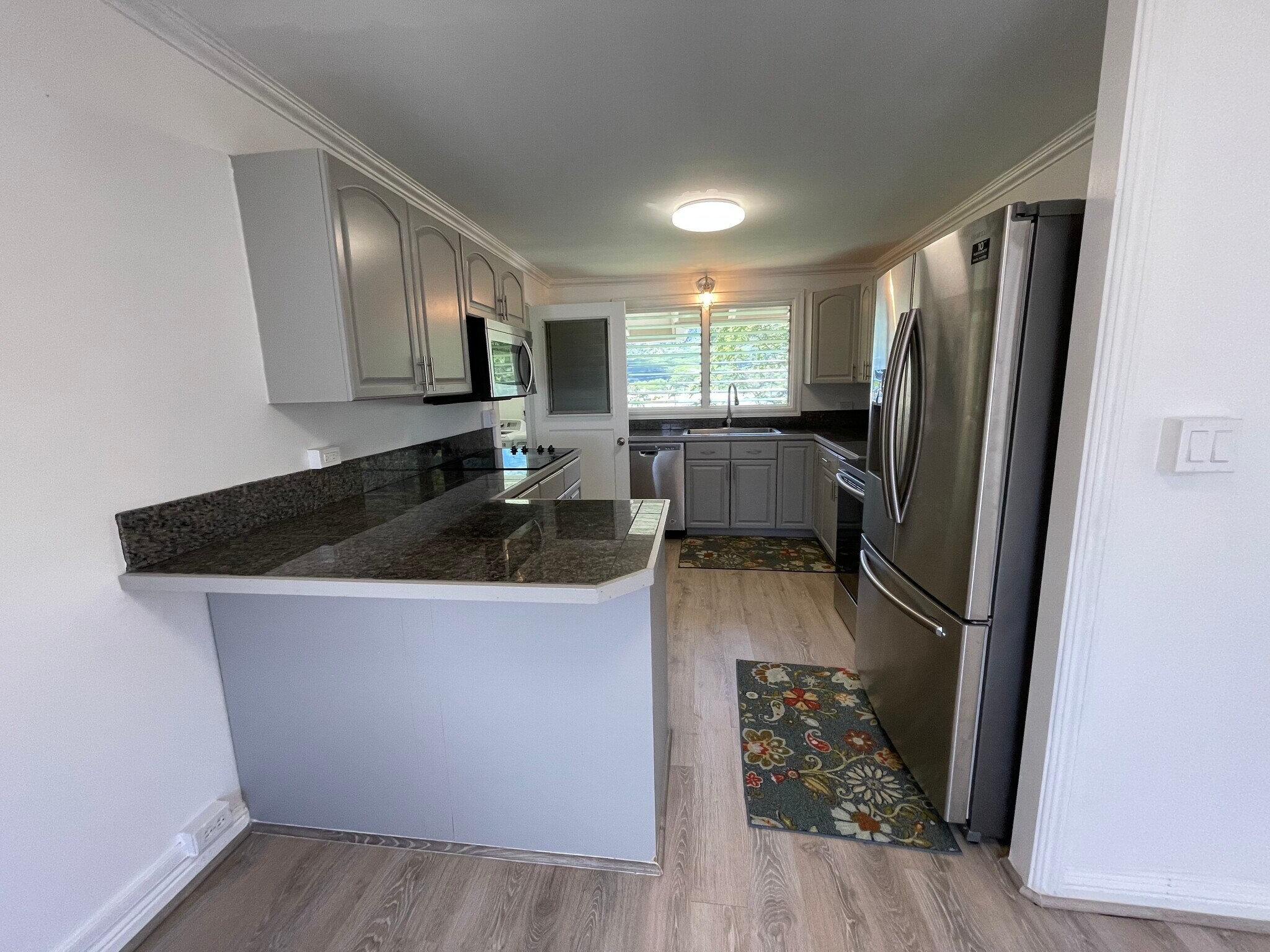 Building Photo - 45-553 Ualani Pl