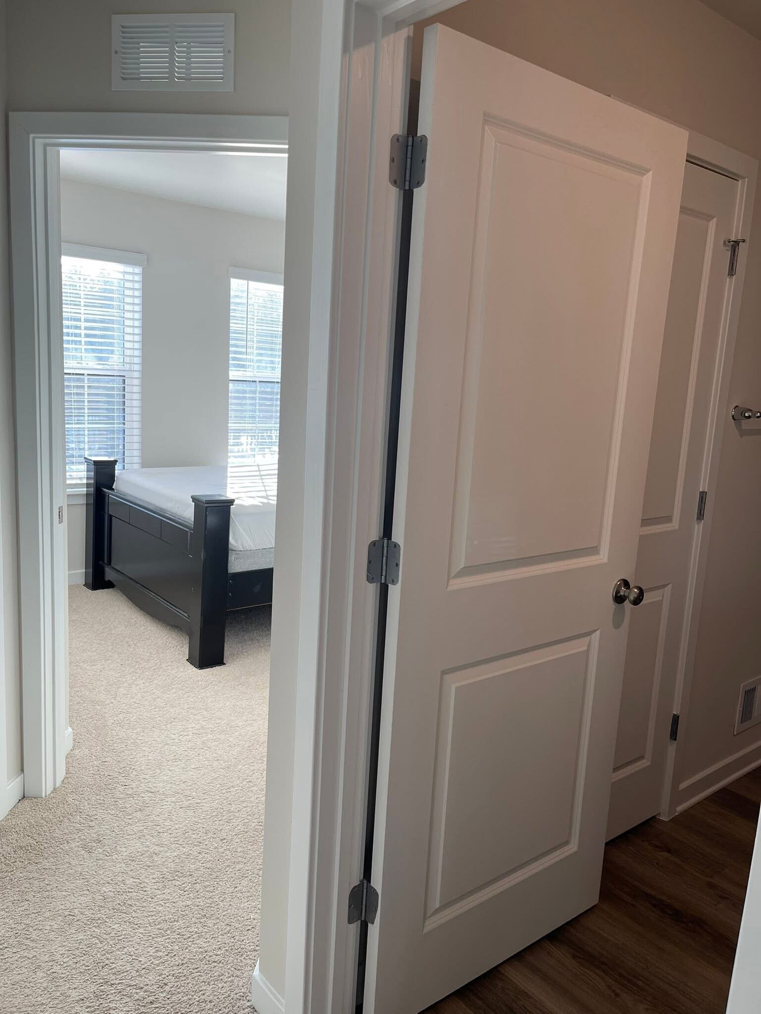 Building Photo - 351 Soft Rush Ln