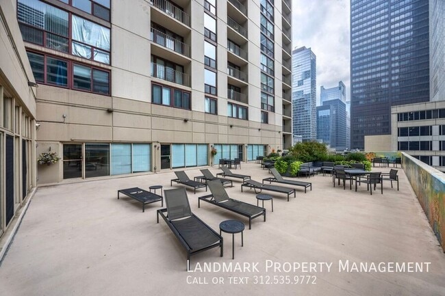 Building Photo - 200 N Dearborn St