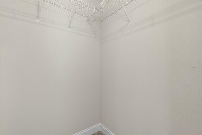 Building Photo - 12144 Stoneleigh Aly