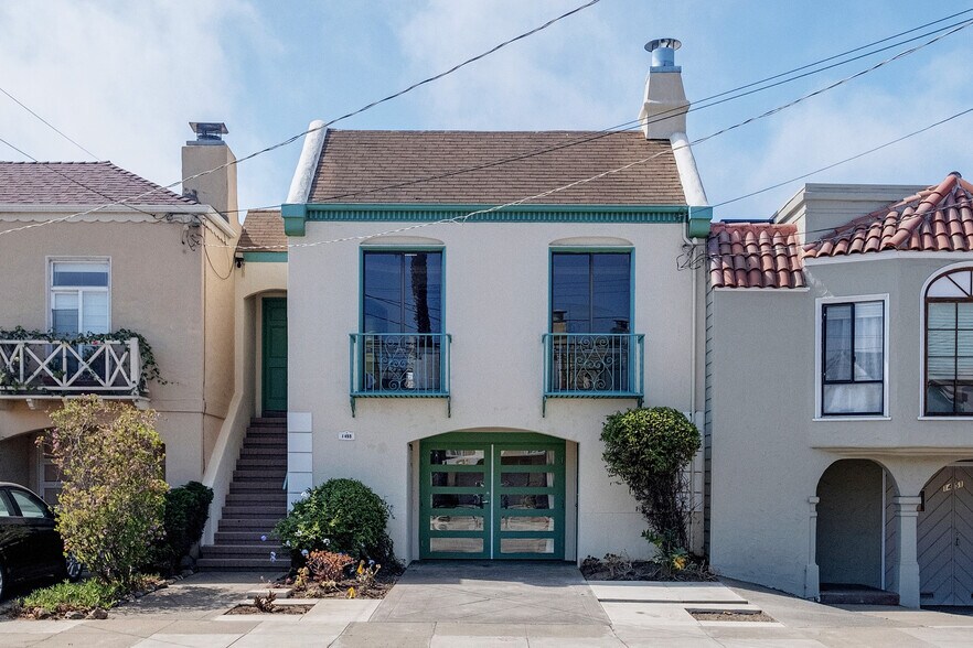 Building Photo - 1455 41st Ave