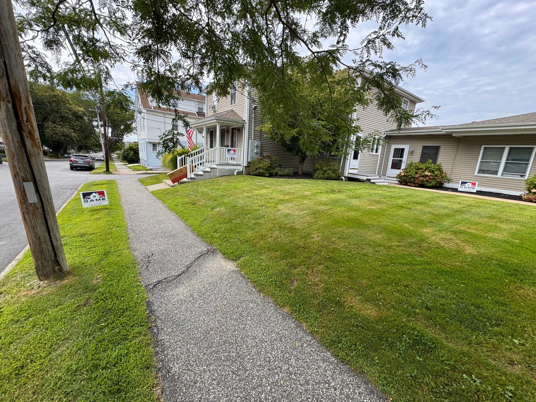 Building Photo - 103 Bayview Ave